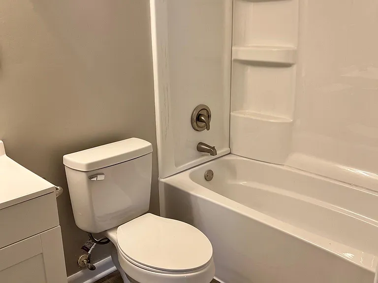 532 Bright Ave #3 — Photo 3