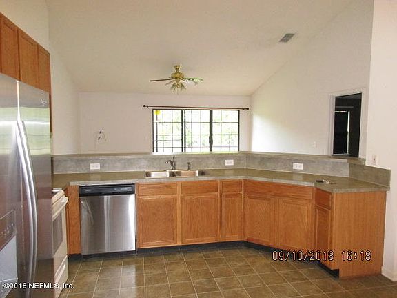 5th image of 14173 Washburn Ct