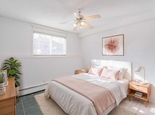 104 S Sabrina Way SW #4, Calgary, AB T2W2N6