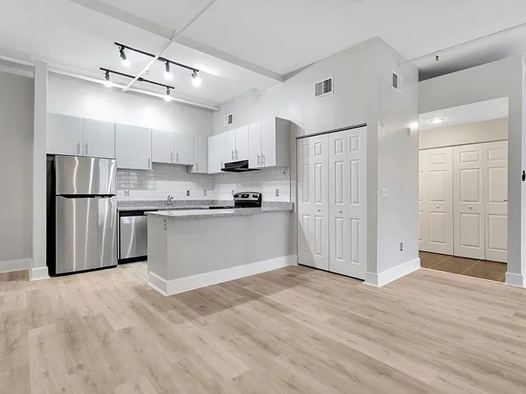 Sanctuary Lofts — Photo 42