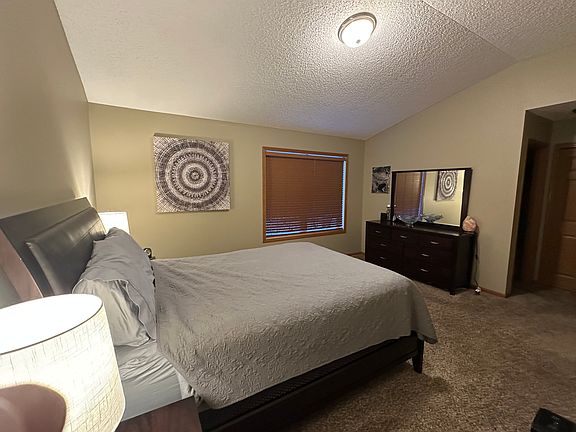 5th image of 3820 Hazel Trl Unit B