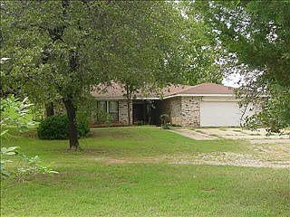 1st image of 8 Horseshoe Ln