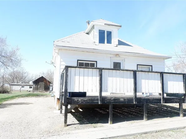 5 & 9 1st St E, Kincaid, SK S0H 2J0