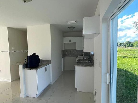 5th image of 2125 NW 72nd St #2125