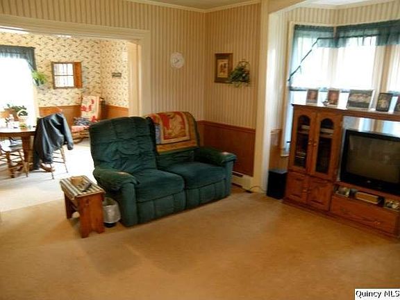 Home for Sale in Payson, IL $89,900