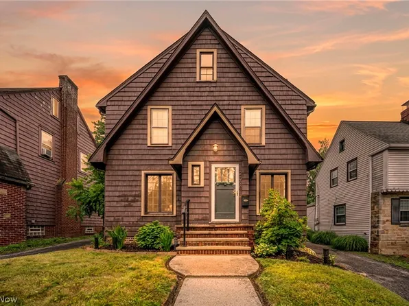 2390 Rinard Rd, Cleveland Heights, OH 44118