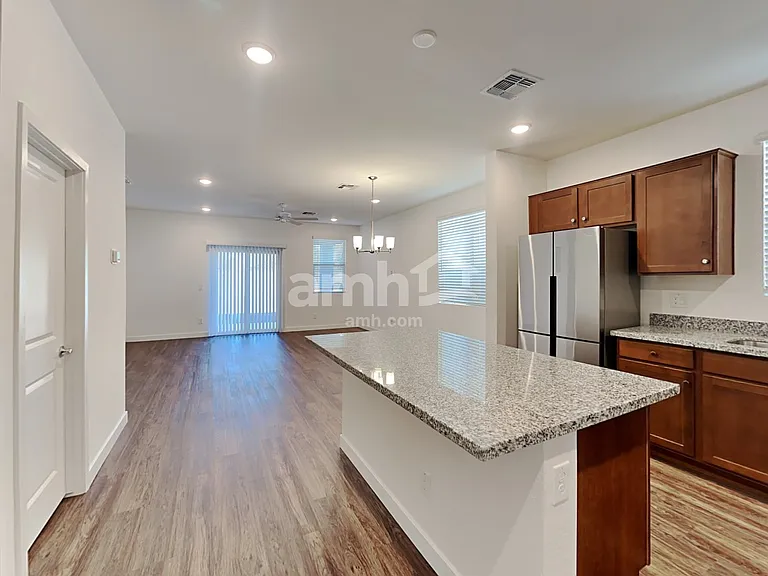 10608 W Atlantis Way — Photo 4
