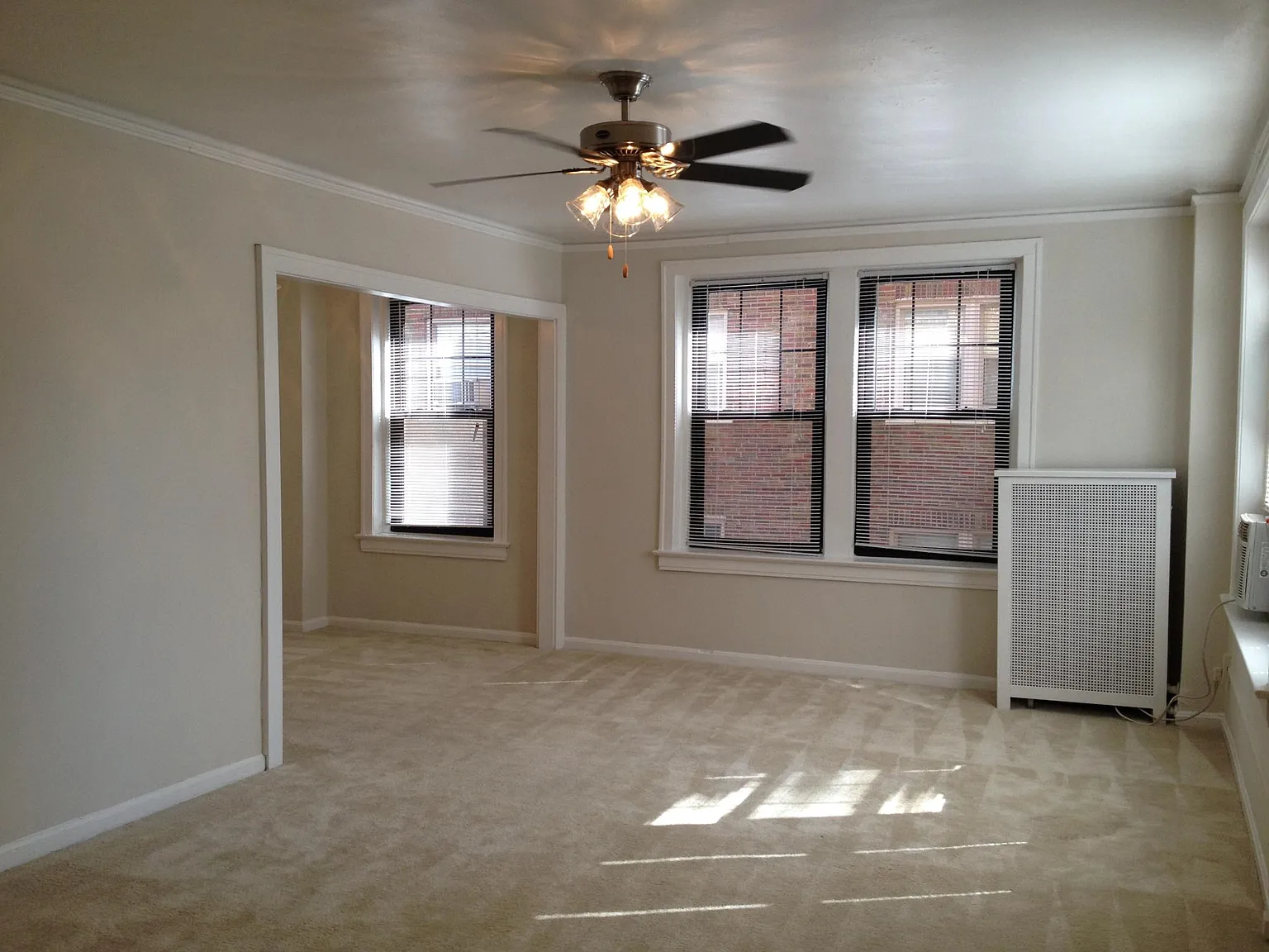 St. Regis Apartments — Photo 3