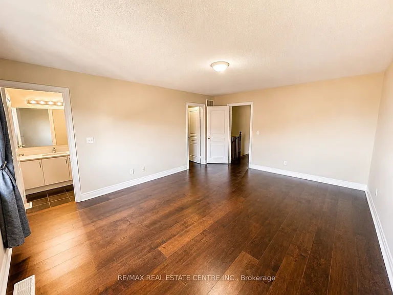 2491 Postmaster Dr — Photo 18
