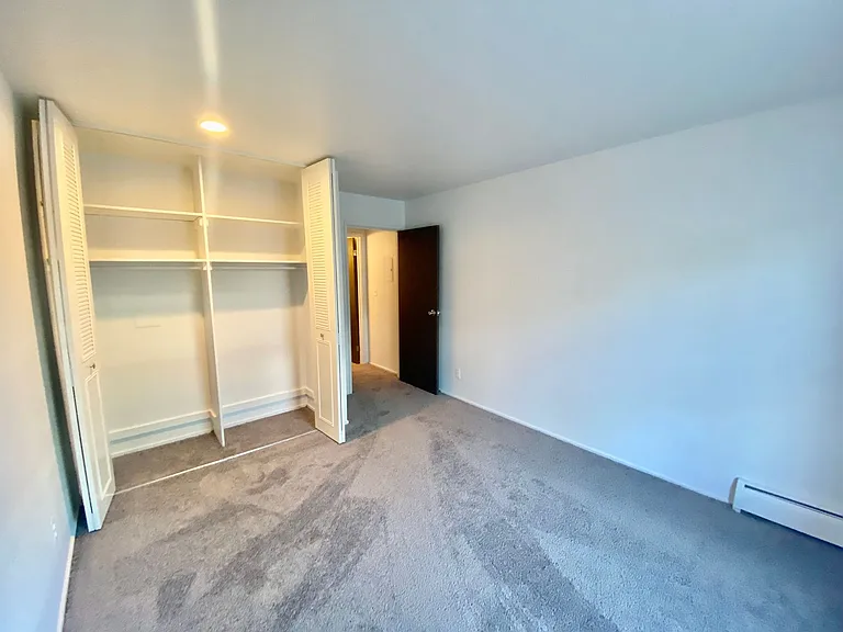504 Saint Johns St — Photo 35