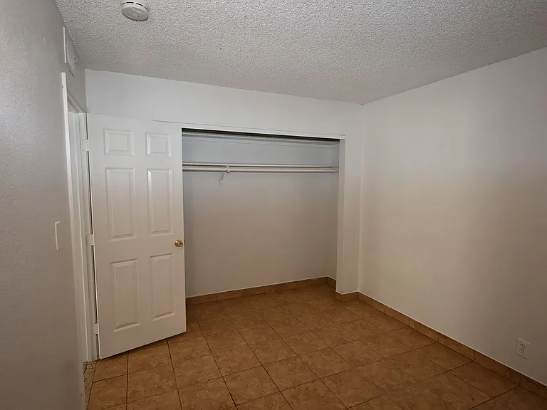 2301 Stewart Ave #A — Photo 16