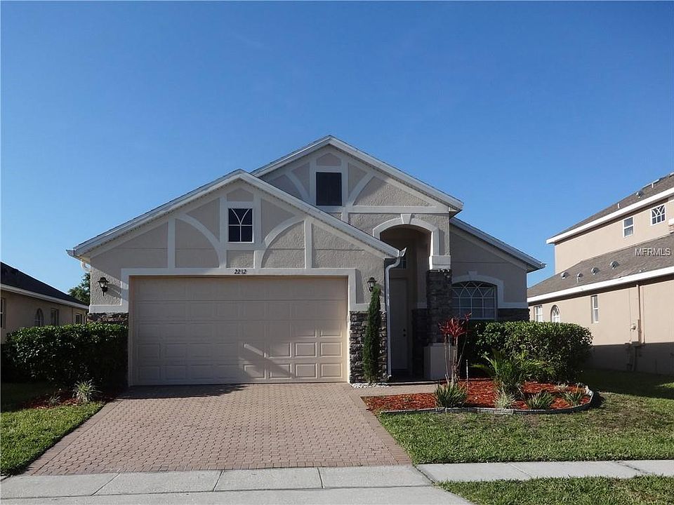 1st image of 2212 Stone Lake Ct