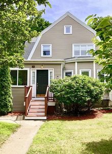 98 Lincoln St, Needham, MA, 02492