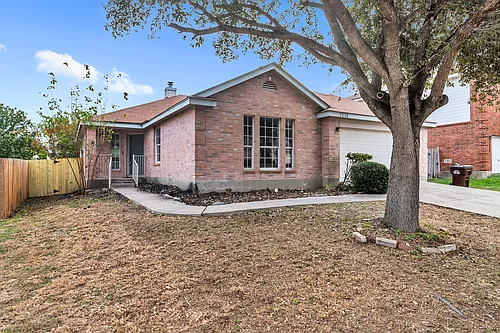 7314 Kingsland Photo 1
