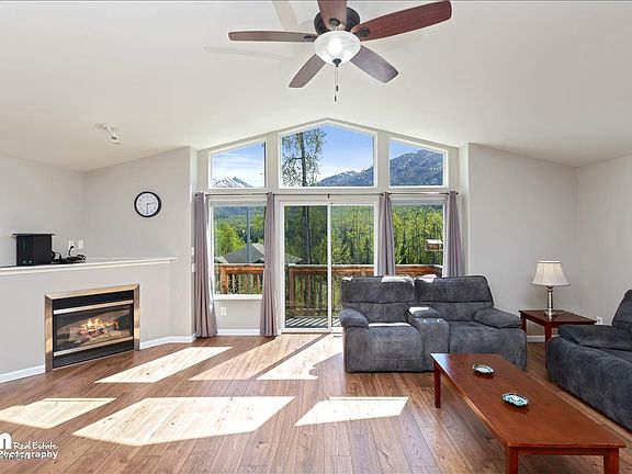 3rd image of 20410 Granite Park Cir