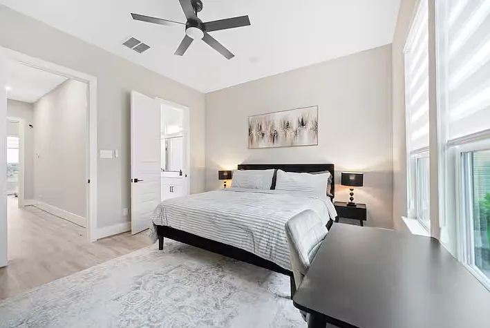 4013 Griggs Roadunit Lroom — Photo 2