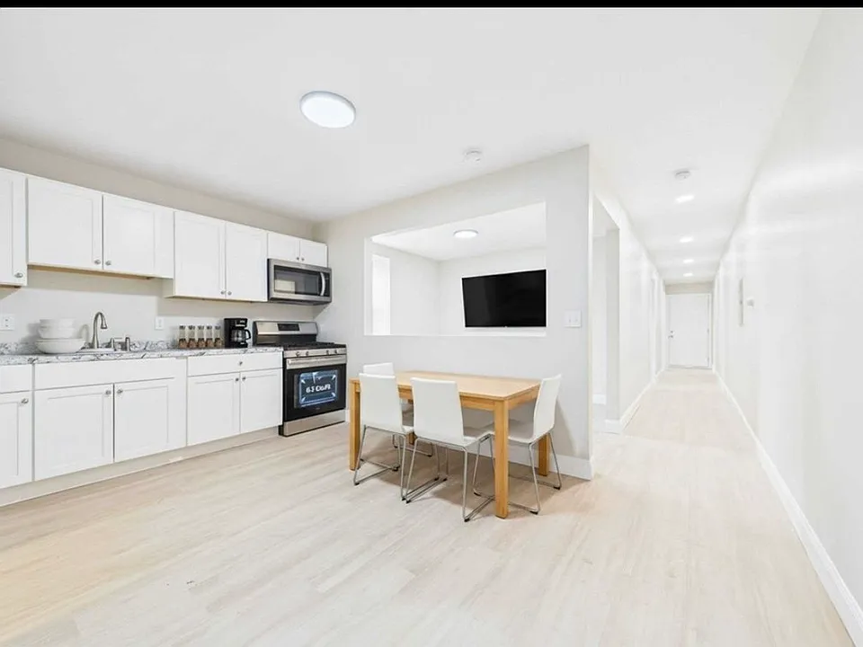 858 Kempton St #1 & 2
