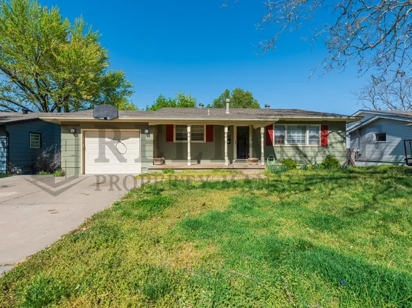 1440 N Community Dr, Derby, KS 67037