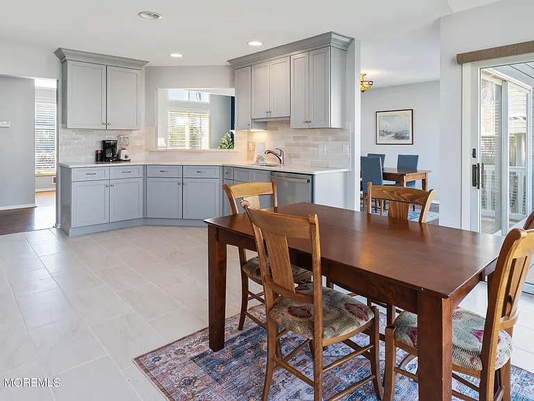 3 Drew Ct — Photo 5