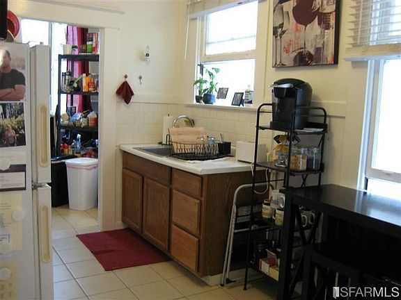 3rd image of 2506 Polk St
