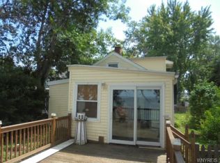 2387 Park Ave, Ransomville, NY 14131