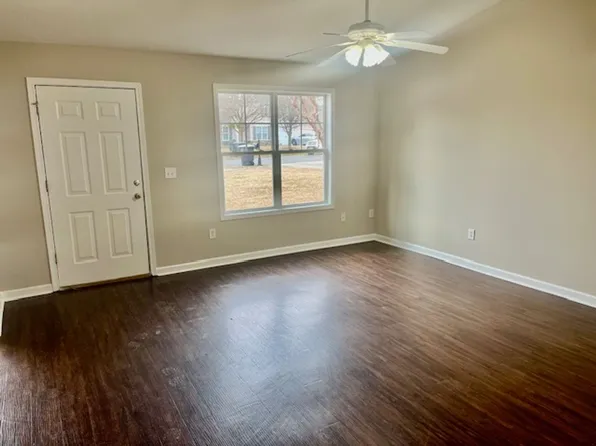 146-148 Melody Ln NW, Rome, GA 30165