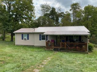 122 Mudlick Rd, Shinnston, WV 26431