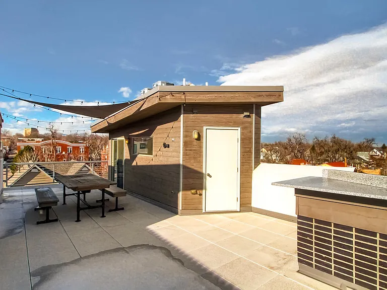 2103 W 32nd Ave #9 — Photo 39