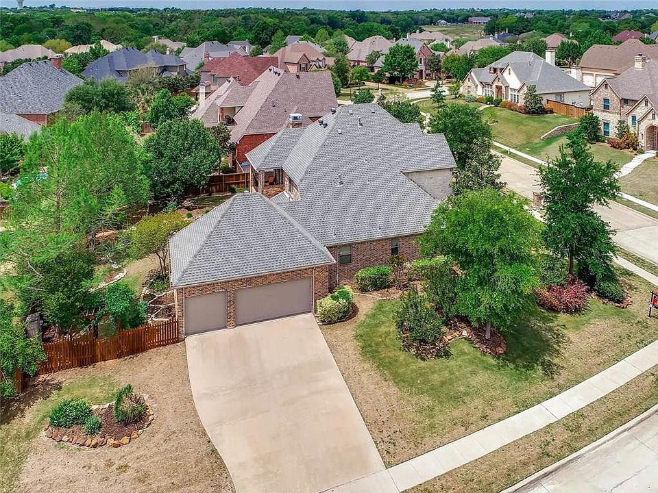 2nd image of 2 Siesta Cir