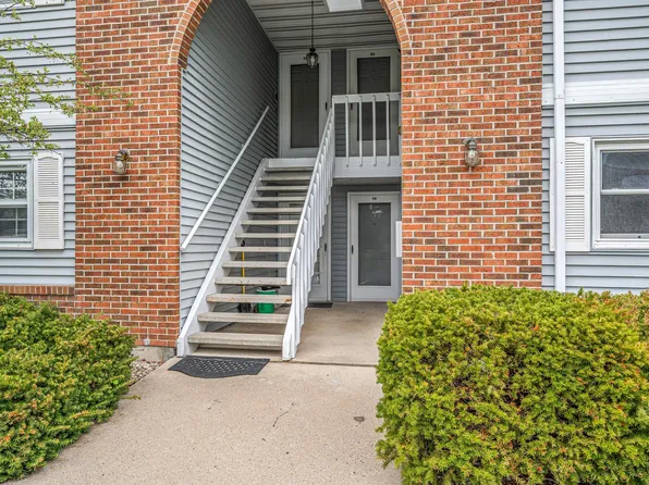 1313 Wittmann Park Ln, Menasha, WI 54952