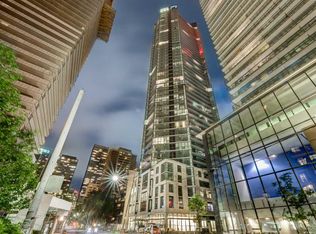 45 Charles St E #4912, Toronto, ON M4Y0B8