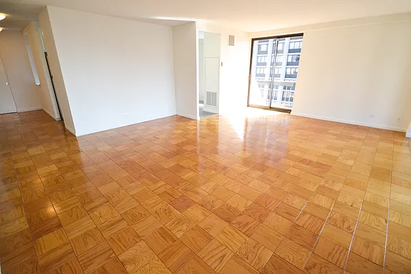 Rented by Olnick Organization | media 13