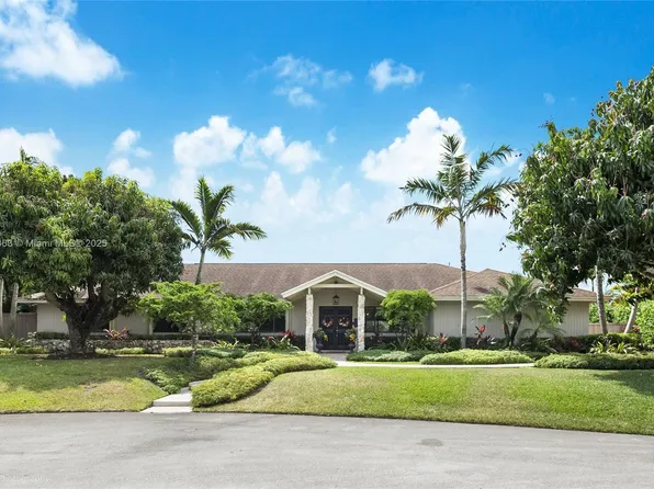 8220 SW 159th St, Palmetto Bay, FL 33157