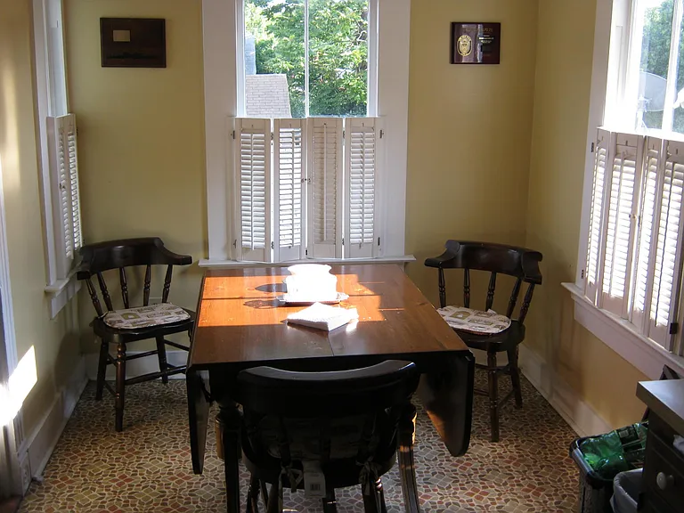 514 S 2nd St #2 — Photo 7
