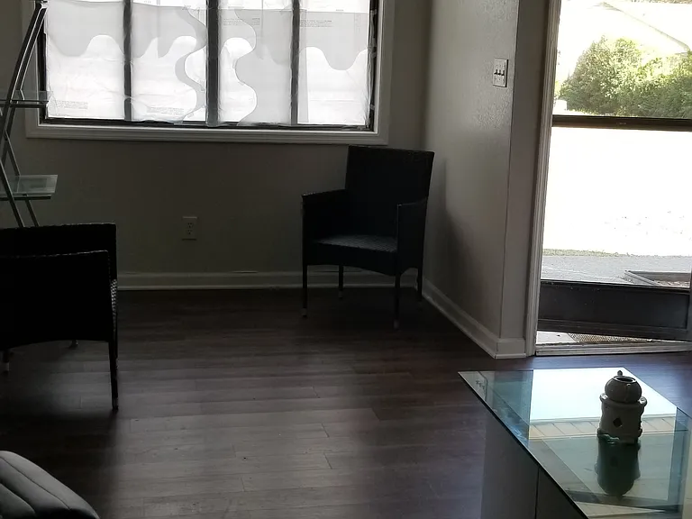 1717 Rocky Ridge Dr — Photo 4
