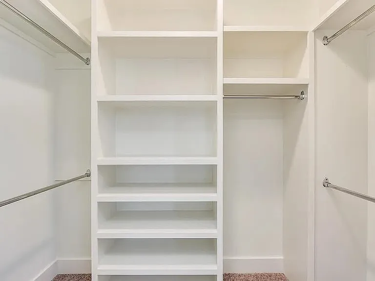 Master walk-in Closet