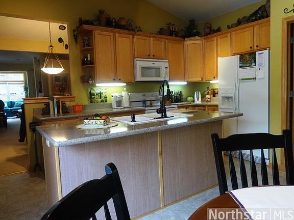 5th image of 1559 Glenbeigh Pl