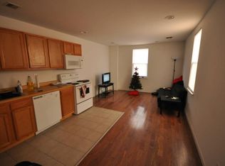 914 N 15th St #C, Philadelphia, PA 19130