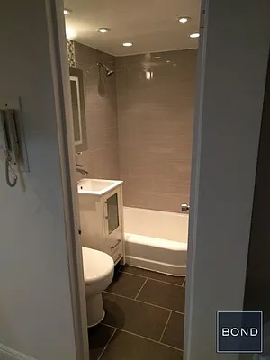 Rented by Bond New York | media 4