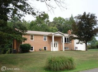 30420 Iroquois Ln, Charlotte Hall, MD 20622