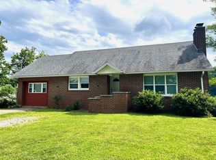 8262 N Longview Heights Rd, Athens, OH 45701