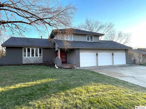9919 Harney Pkwy N, Omaha, NE 68114