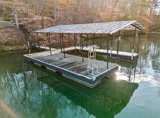 963 Fishermans Cove Dr #1, Seneca, SC 29672