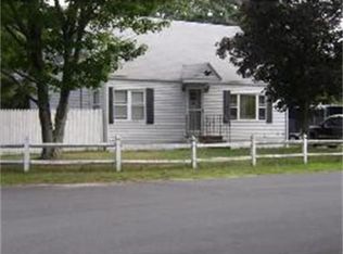 5 Hazelwood Ave, Tewksbury, MA 01876