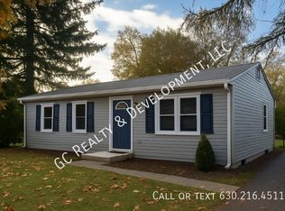 3001 75th St, Woodridge, IL 60517