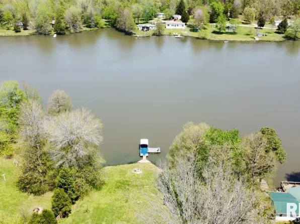 Mann Lake Rd, Metropolis, IL 62960