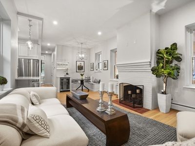 43 Anderson St APT 1, Boston, MA, 02114