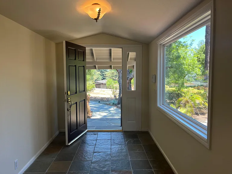 Spacious main entry foyer