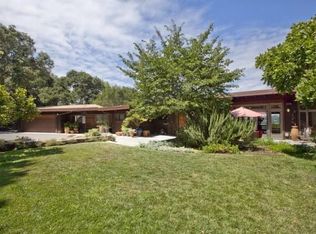 150 Crestview Dr, Orinda, CA 94563