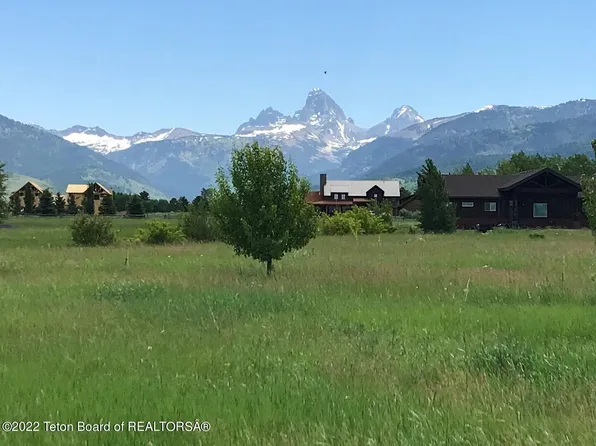 2524 Goldshire Dr, Driggs, ID 83422